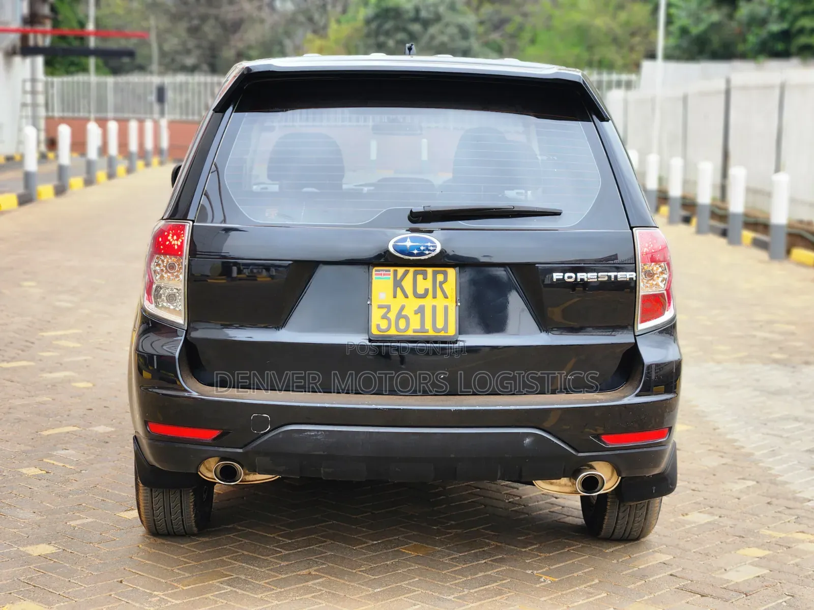 Subaru Forester 2011 Black