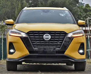 Nissan Kicks S 2018 Yellow