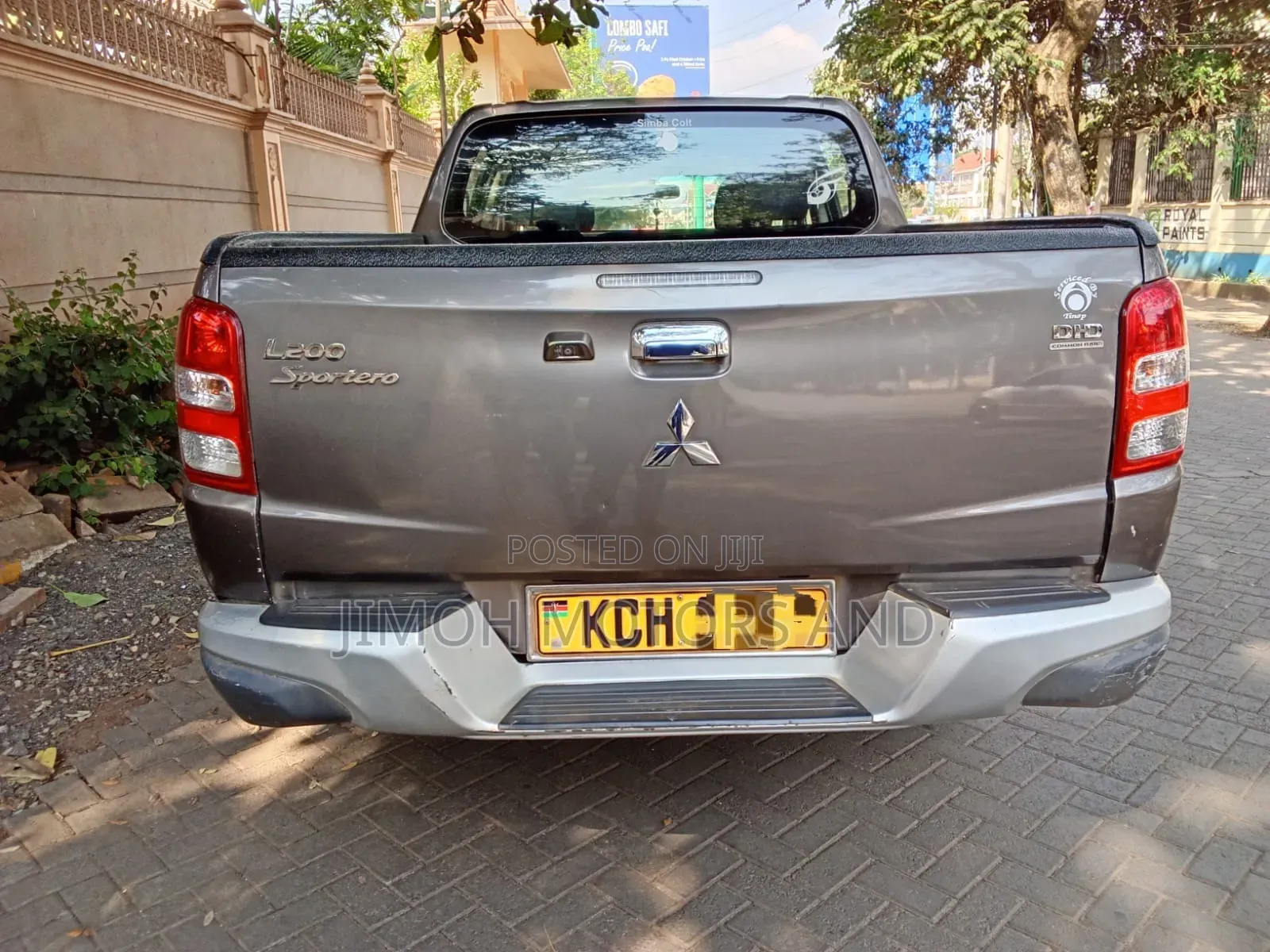 Mitsubishi L200 2016 Gray