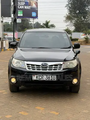 Subaru Forester 2012 Black