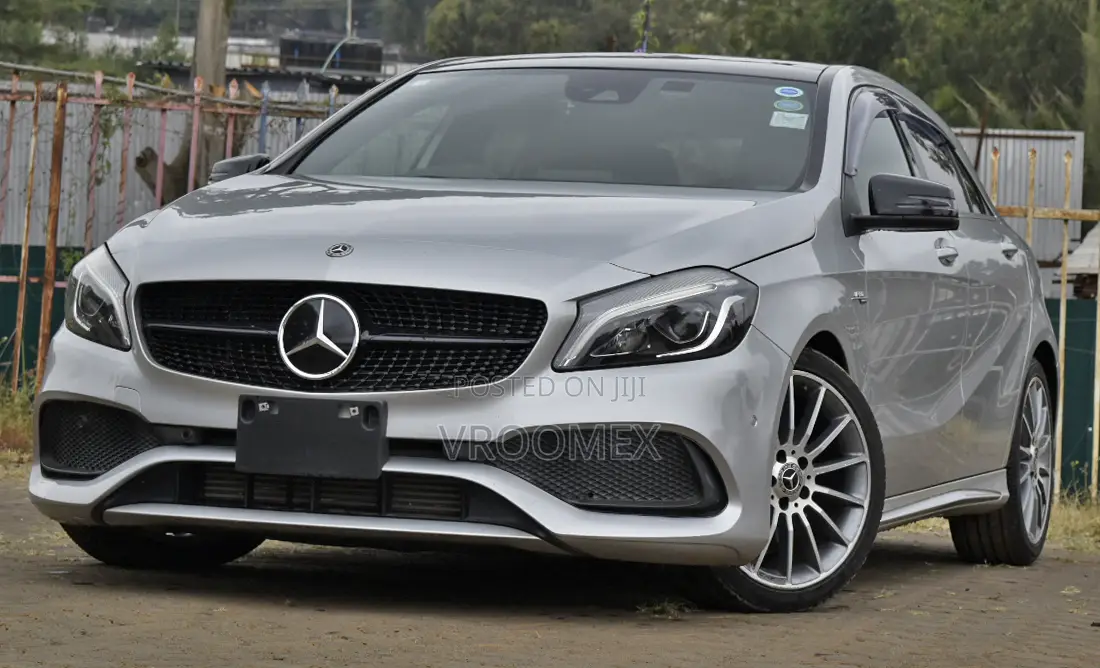 Mercedes-Benz A-Class 2018 Silver