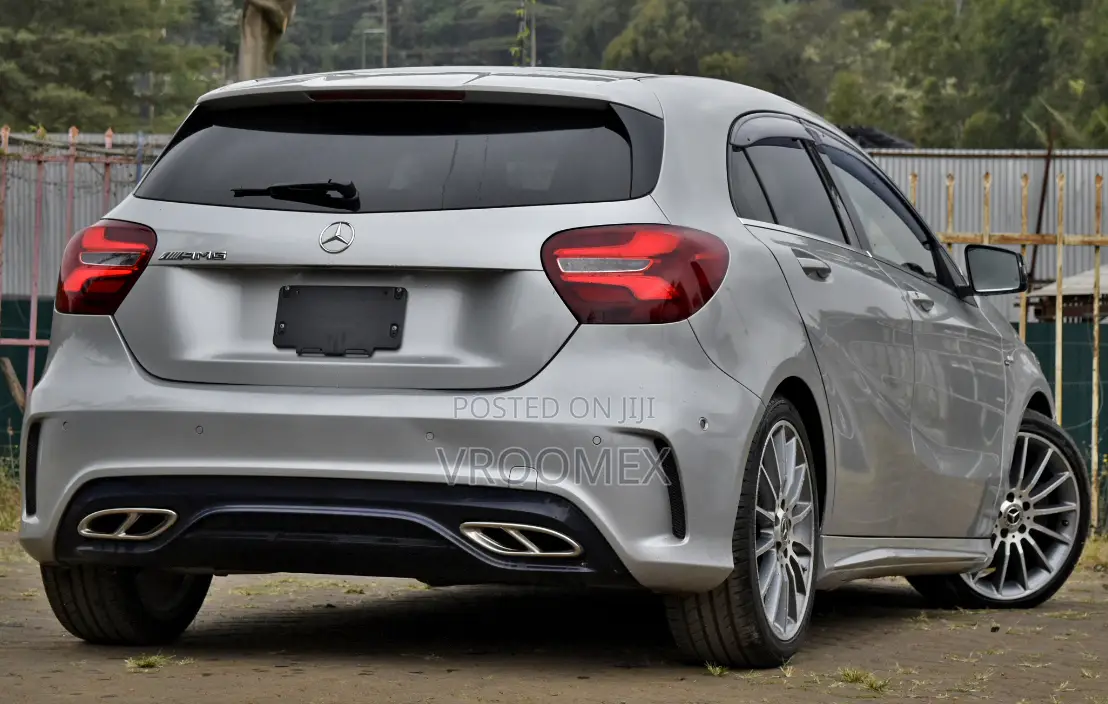 Mercedes-Benz A-Class 2018 Silver