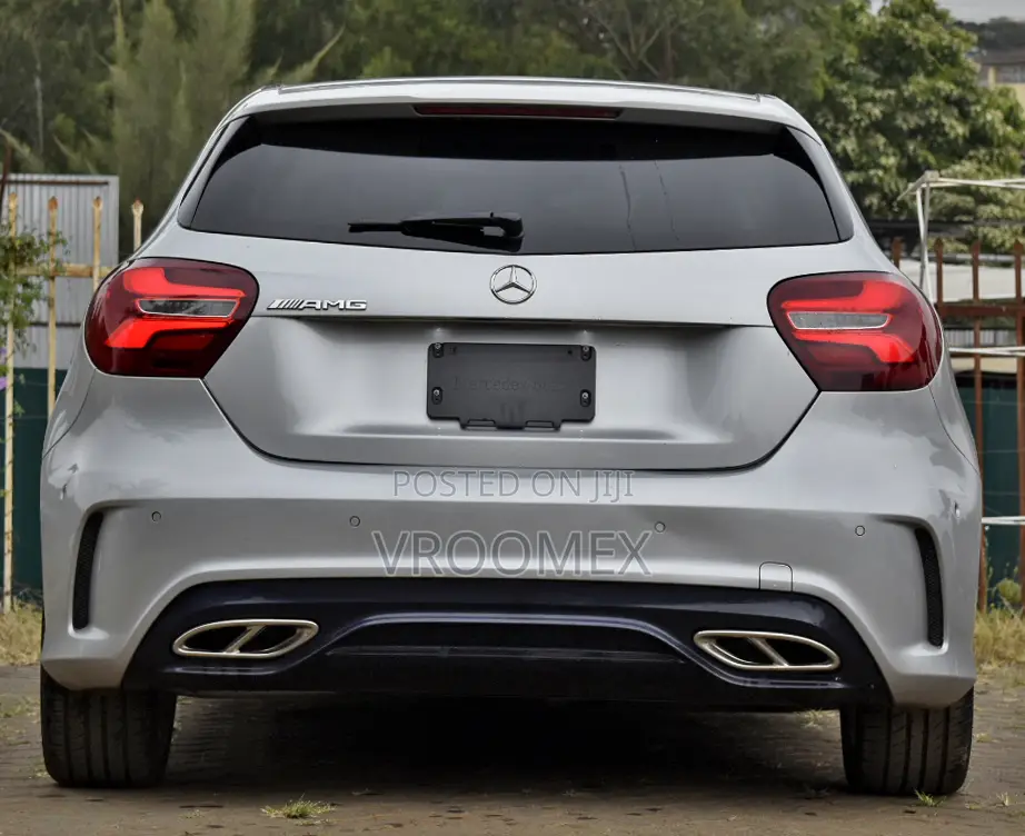 Mercedes-Benz A-Class 2018 Silver