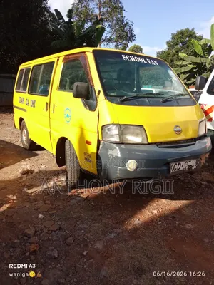 Nissan Vanette 2009 Yellow