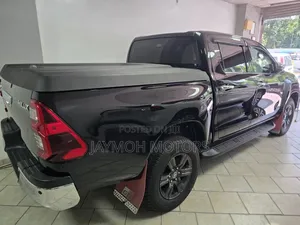 Toyota Hilux 2022