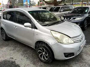 Nissan Note 2012 Silver