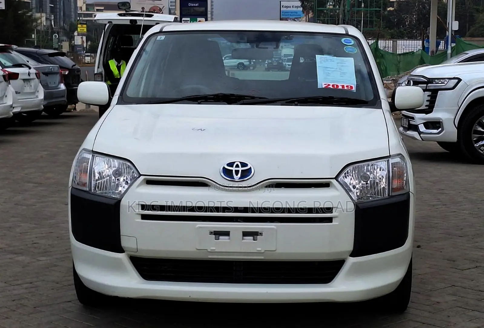 Toyota Probox 2019