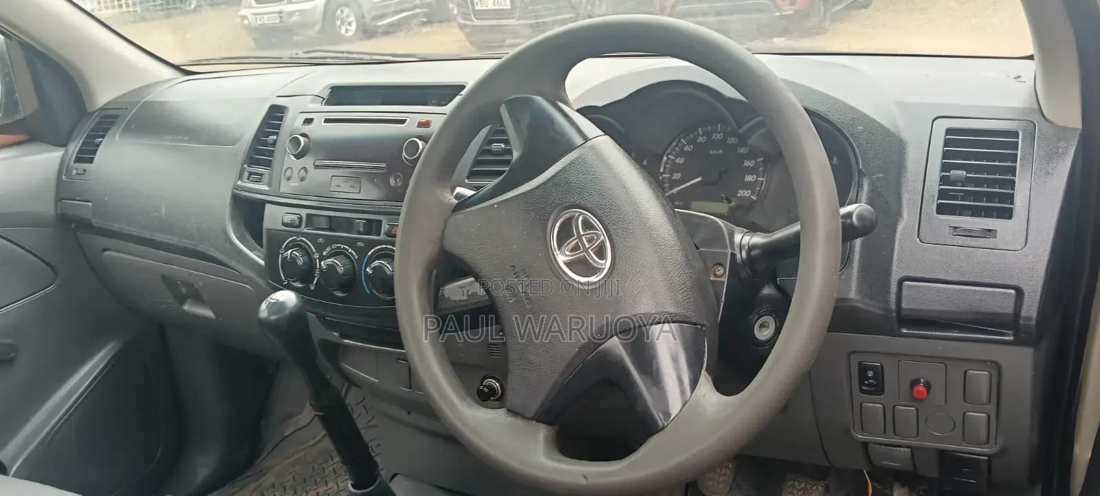 Toyota Hilux 2008 Beige