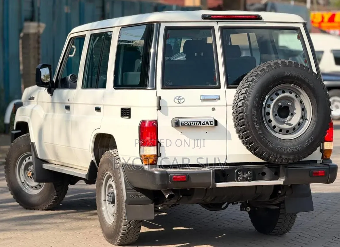 New Toyota Land Cruiser 2024 White