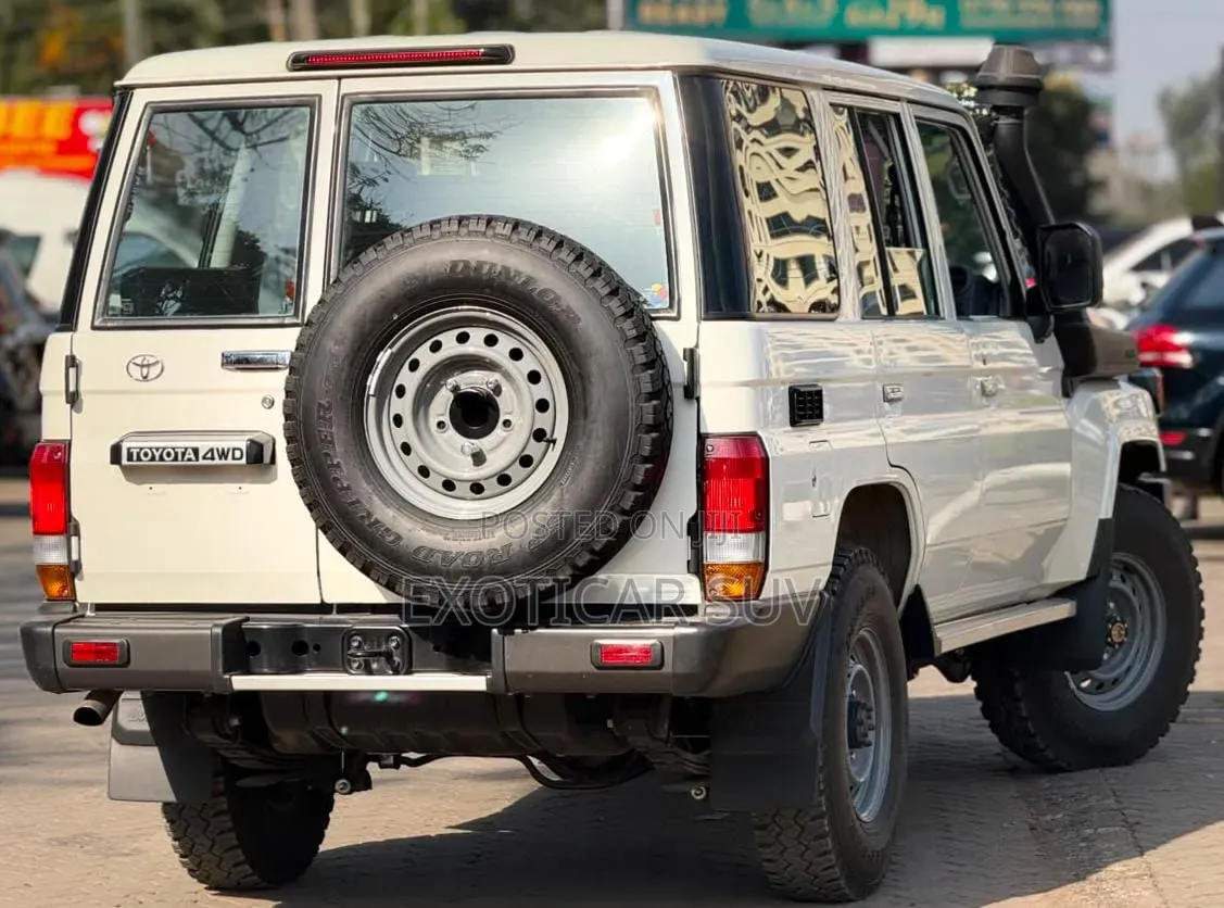 New Toyota Land Cruiser 2024 White