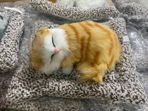 Dashboard Fur Sleeping Cat Toy - thumbnail 2