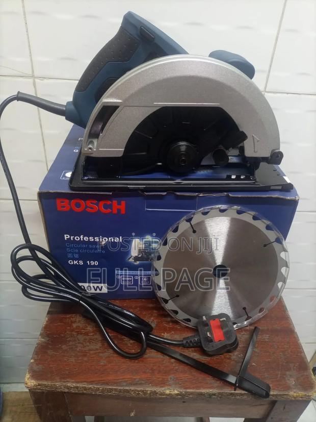 Bosch 7" Circular Sawa