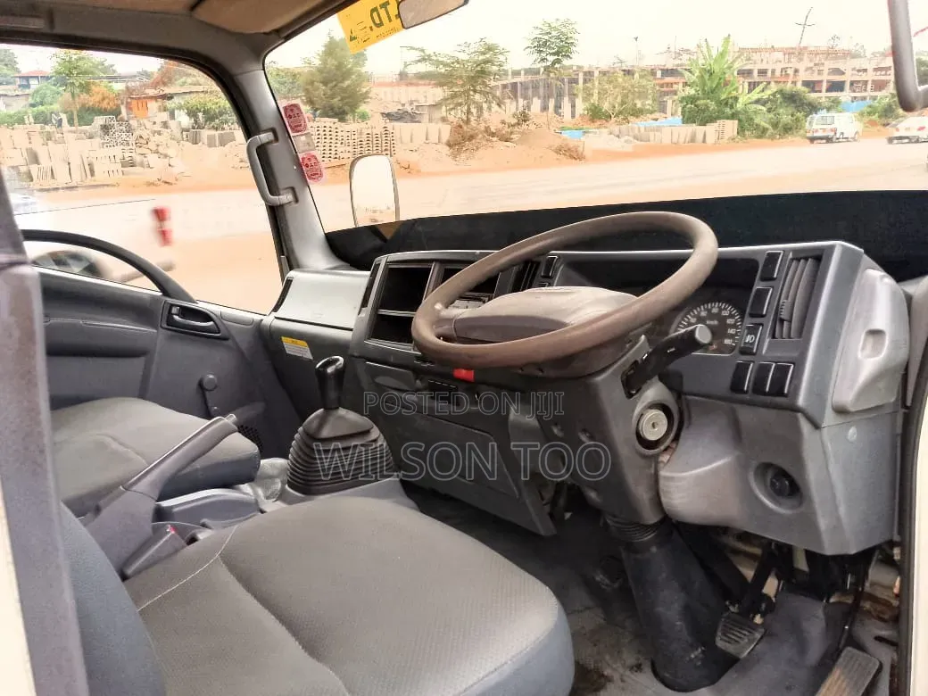 Isuzu NQR Extra
