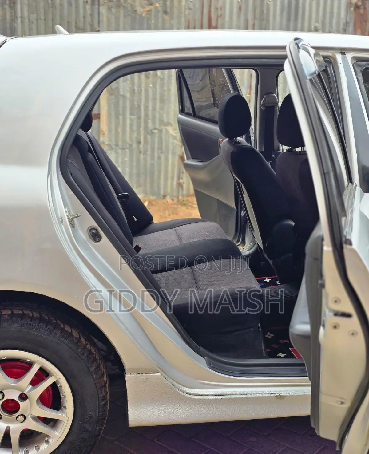 Toyota Corolla RunX 2006 Silver