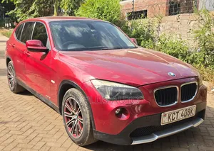 BMW X1 2011 Red