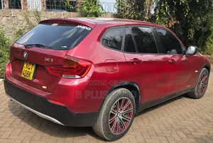 BMW X1 2011 Red