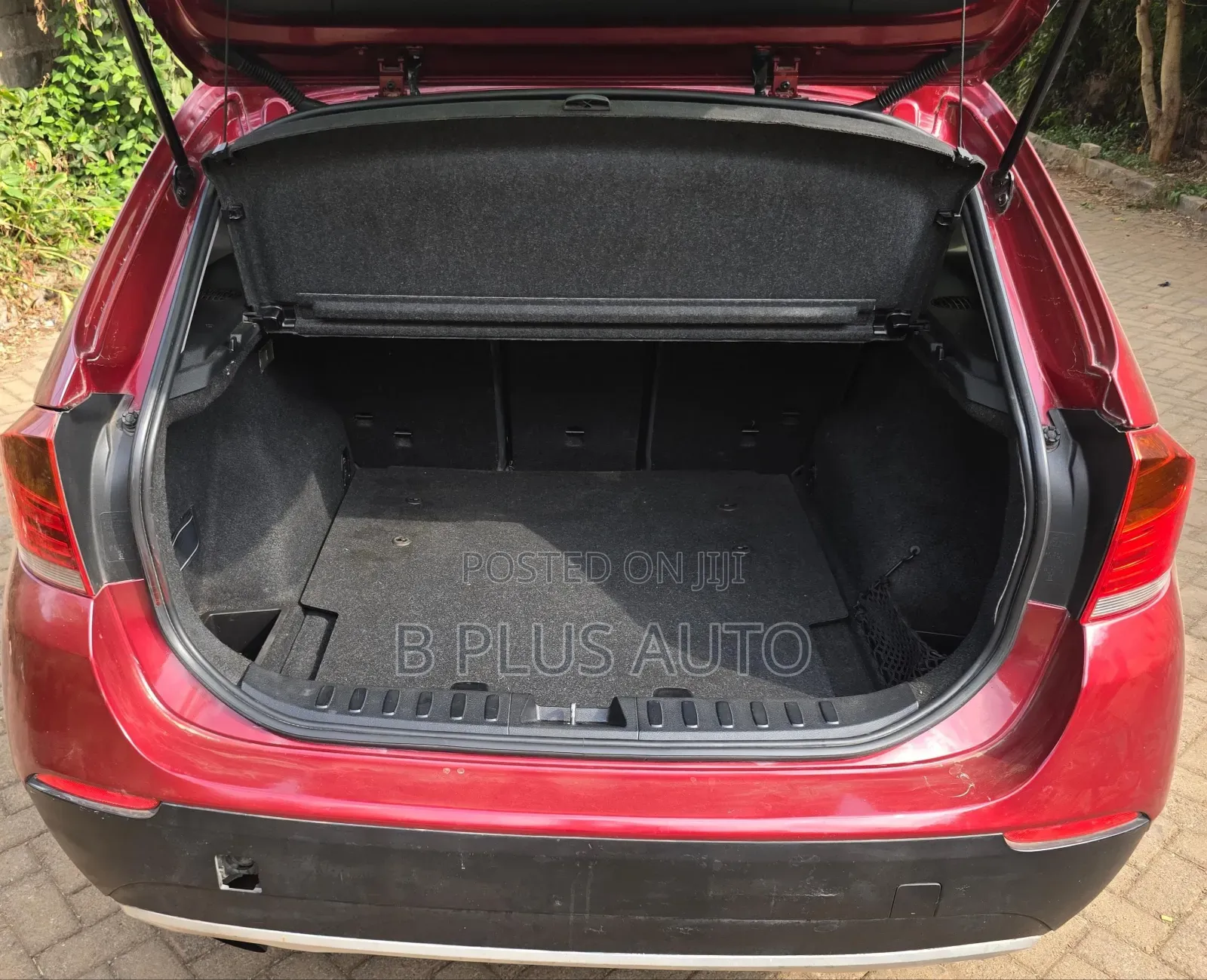 BMW X1 2011 Red