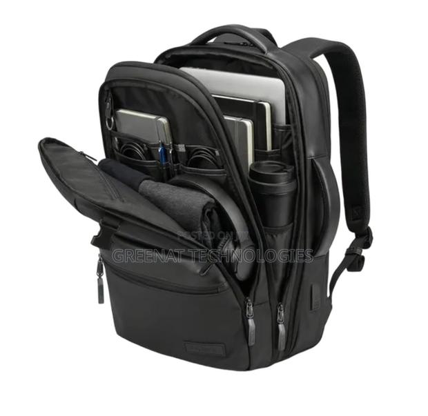 Oraimo MegaCarry OHDB-001 Expandable Waterproof Laptop Backpack 15.6"