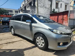 Toyota Wish 2010 Gray