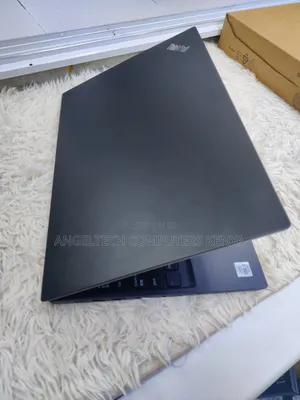 Laptop Lenovo ThinkPad E15 8GB Intel Core i3 SSD 256GB