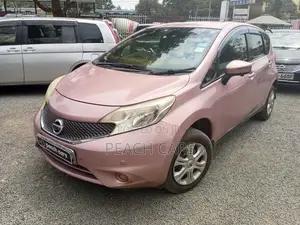 Nissan Note 2014 Pink