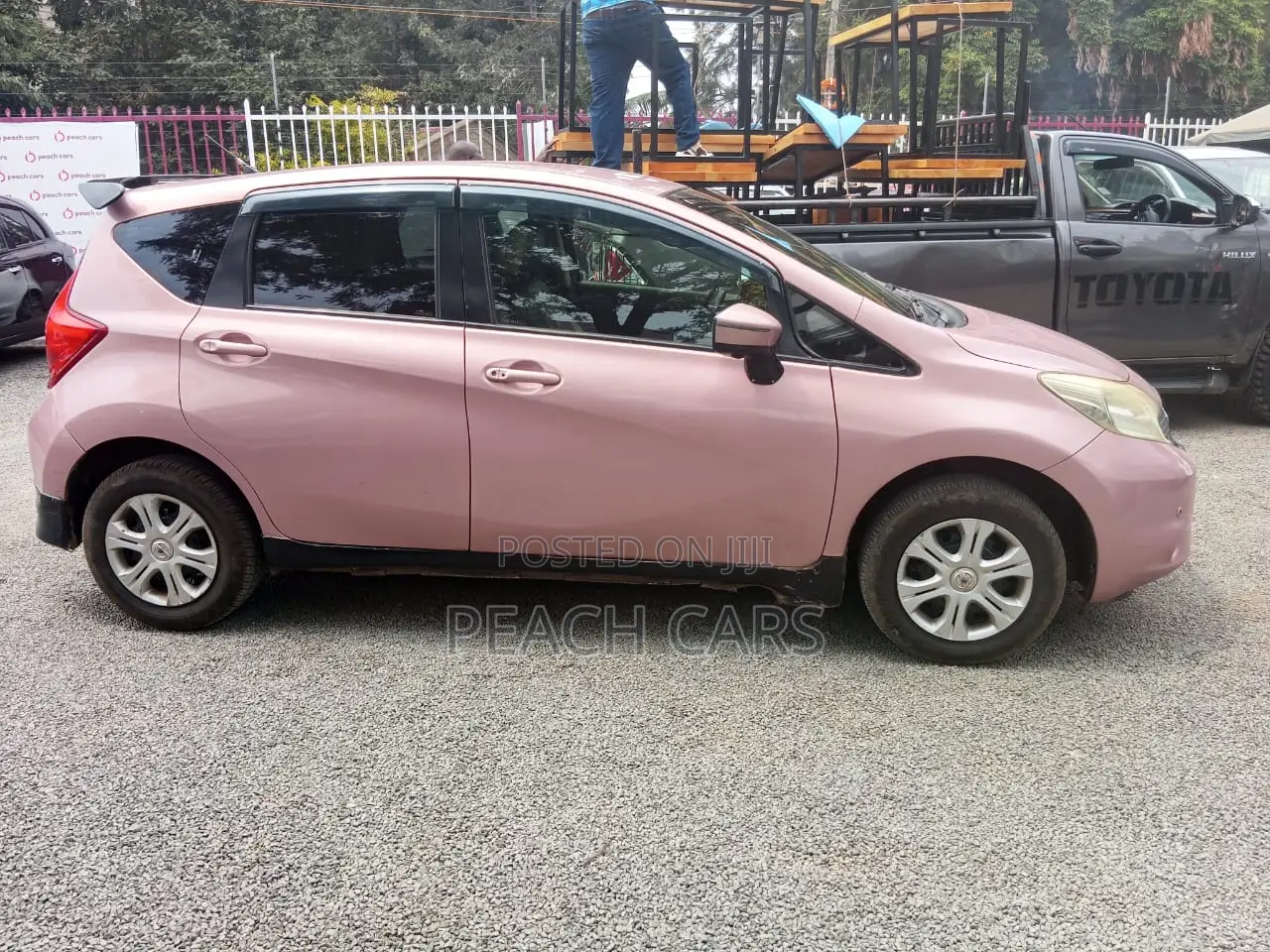 Nissan Note 2014 Pink