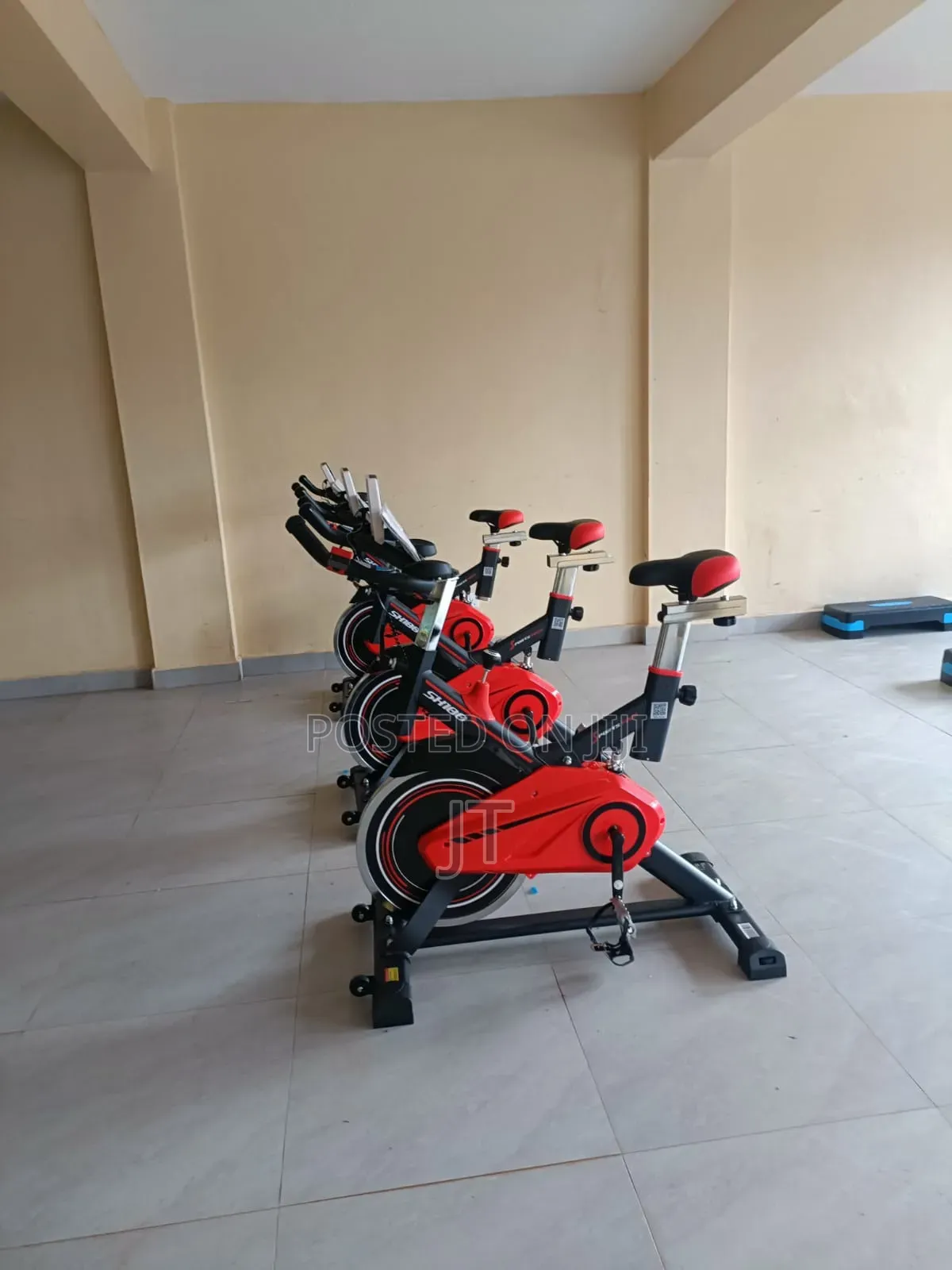 SH 100 Spin Bike 15kg Flywheel
120kg Weight Load