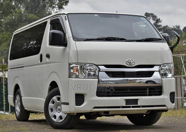 Toyota HiAce 2020 White
