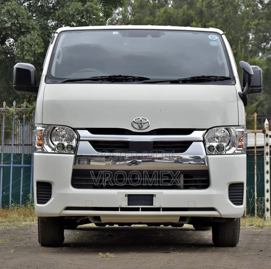 Toyota HiAce 2020 White