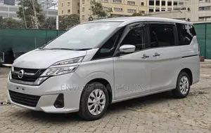 Nissan Serena 2019 Silver