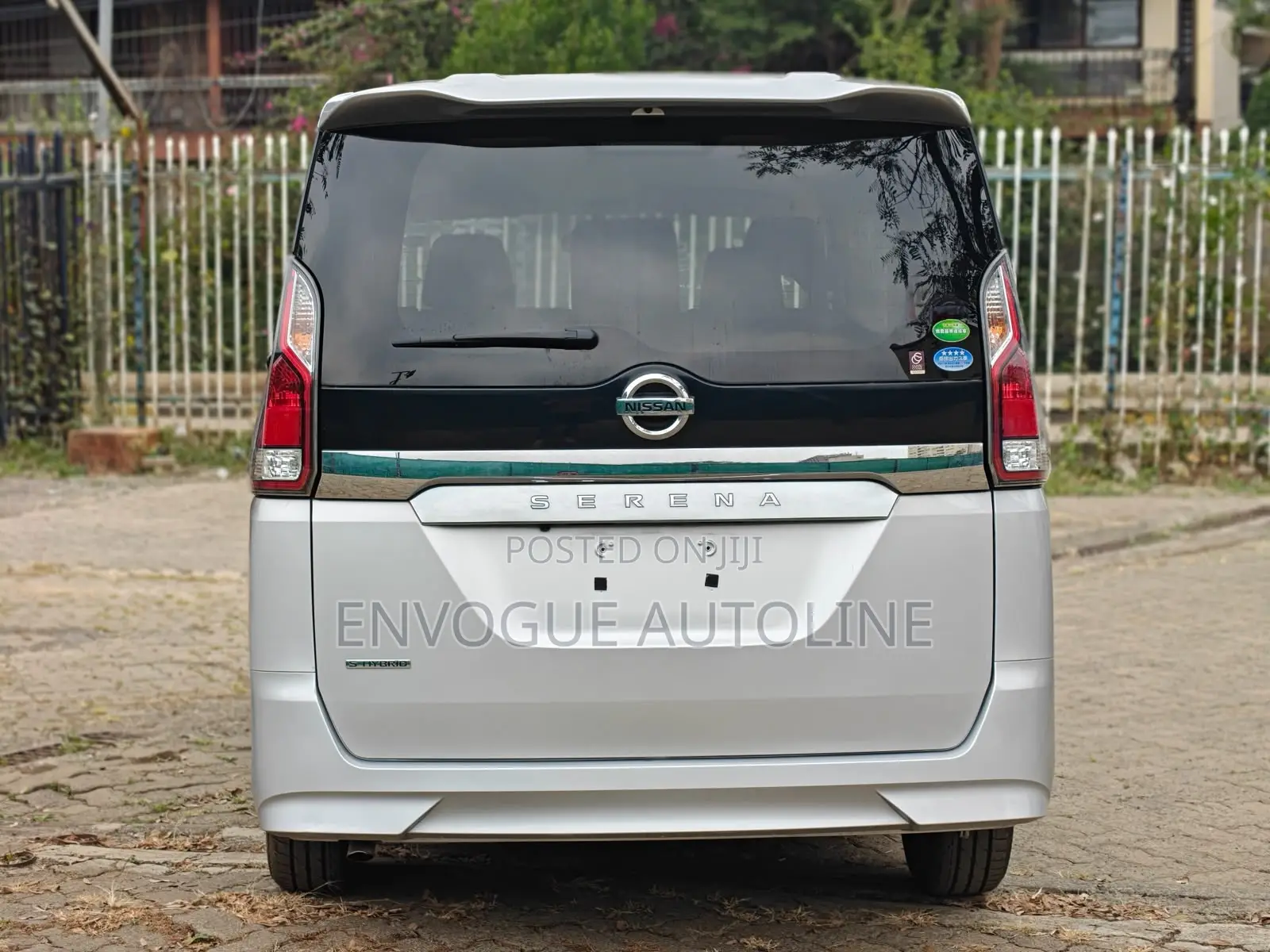 Nissan Serena 2019 Silver