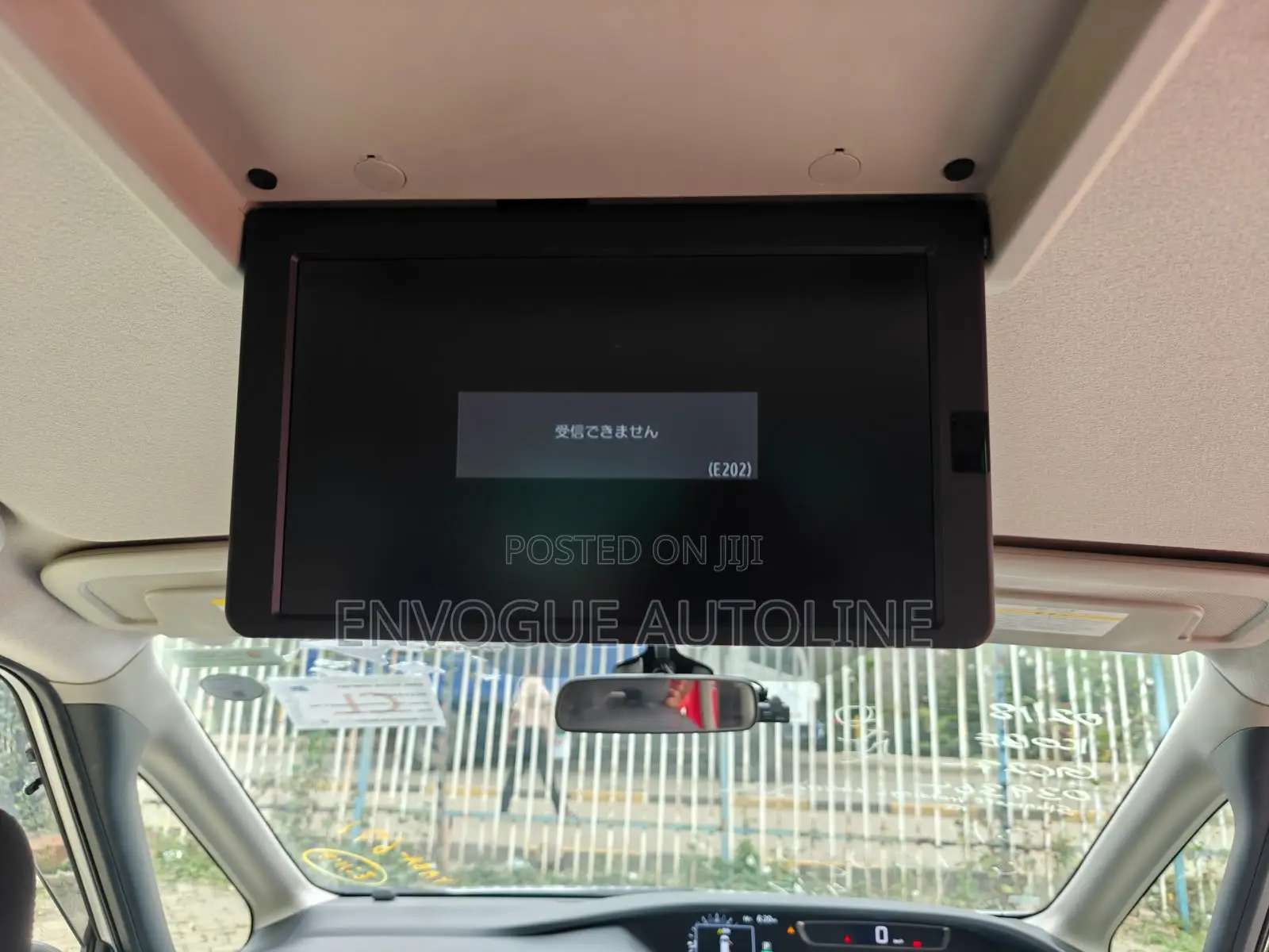 Nissan Serena 2019 Silver