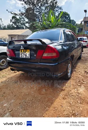 Mitsubishi Lancer 1995 Black
