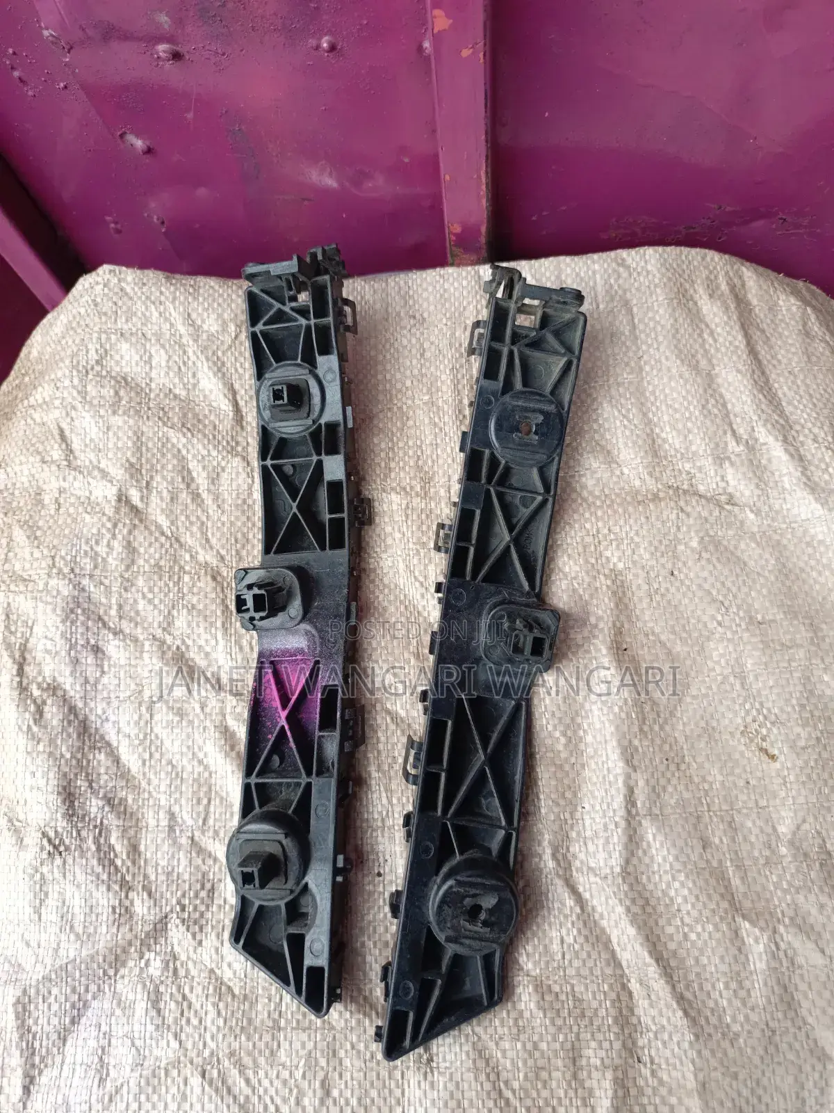Rear Bumper Slides Nissan Note E12
