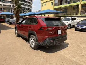 Toyota RAV4 2019 Red