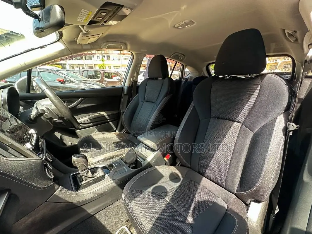 Subaru Impreza 2.0i AWD Hatchback 2019 Pearl