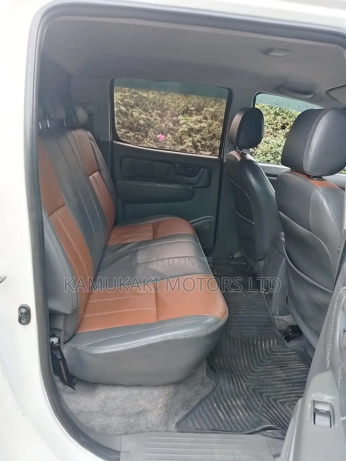 Toyota Hilux 3.0 D-4D 4x4 2013 White