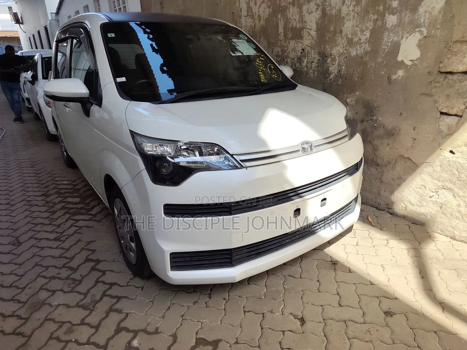 Toyota Spade 2019 White