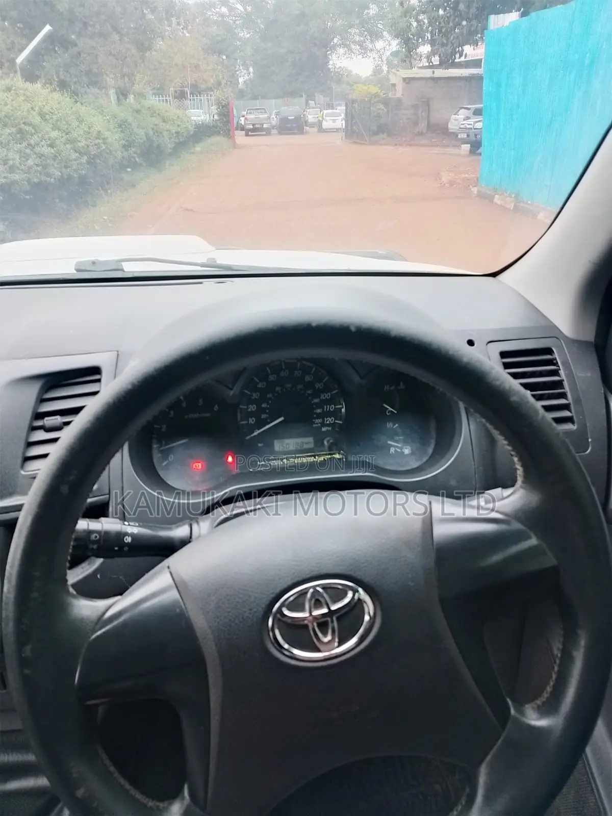 Toyota Hilux 3.0 D-4D 4x4 2013 White