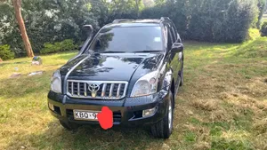 Toyota Land Cruiser Prado 2005 Black