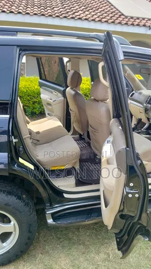 Toyota Land Cruiser Prado 2005 Black