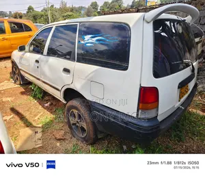 Nissan Wingroad 1994 White