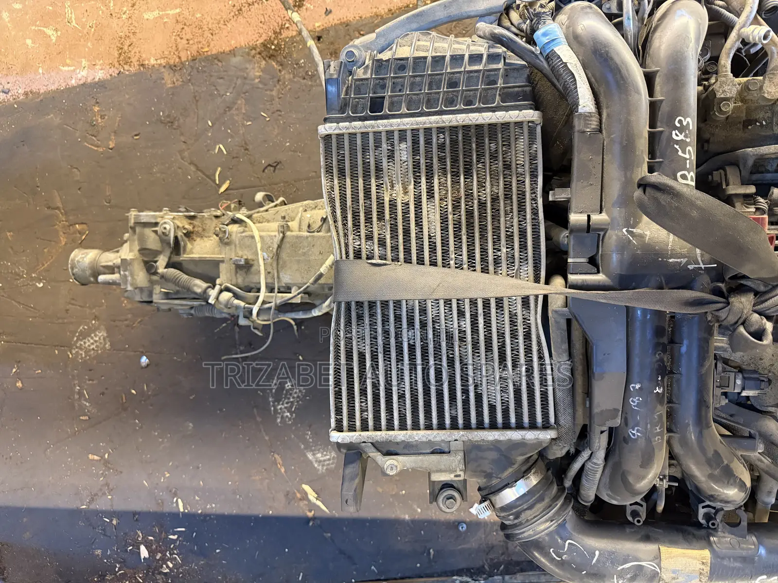 Ej25 Complete Gearbox With Engine