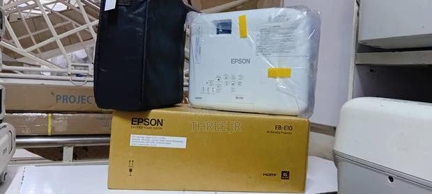Epson EB - E10 Brand New Projector With 3600 Lumens