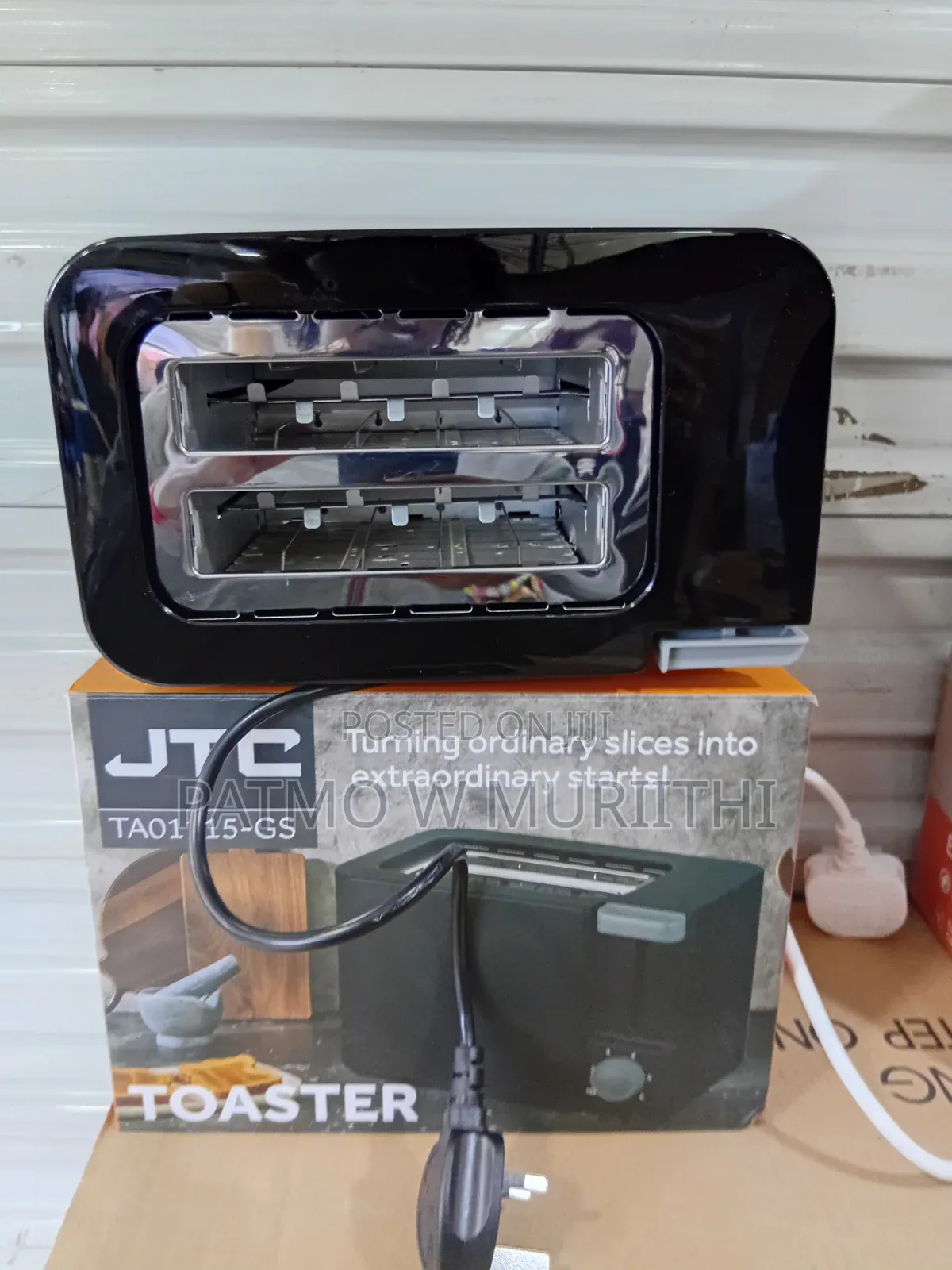 2 Slicer Toaster 650 Watts