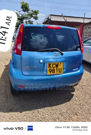 Nissan Note 2012 Blue