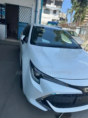 Toyota Corolla 2019 White