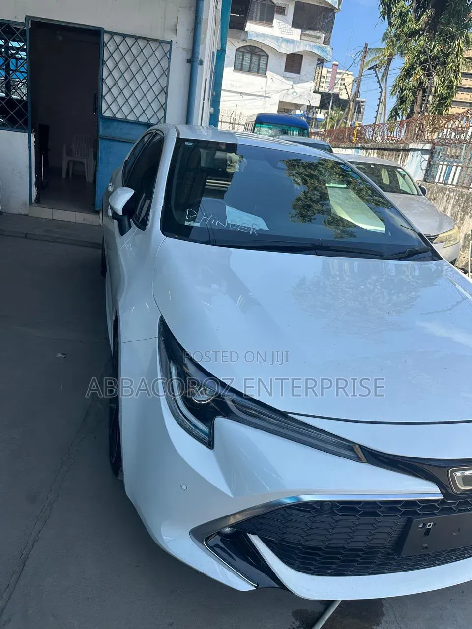 Toyota Corolla 2019 White