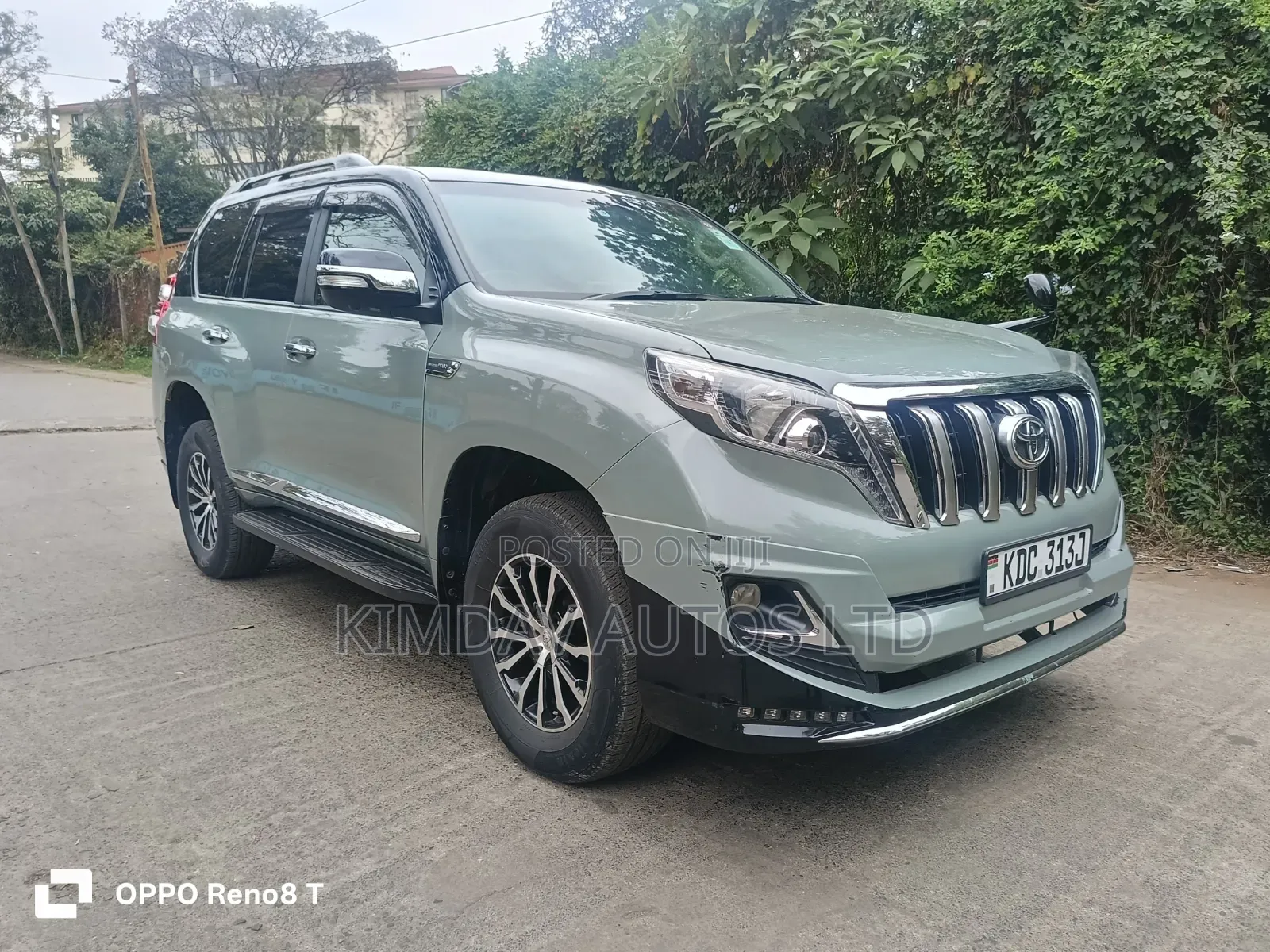 Toyota Land Cruiser Prado 2016 Gray