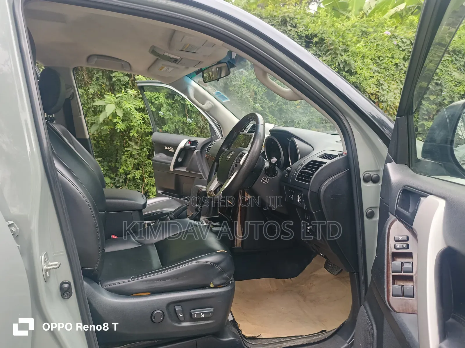 Toyota Land Cruiser Prado 2016 Gray